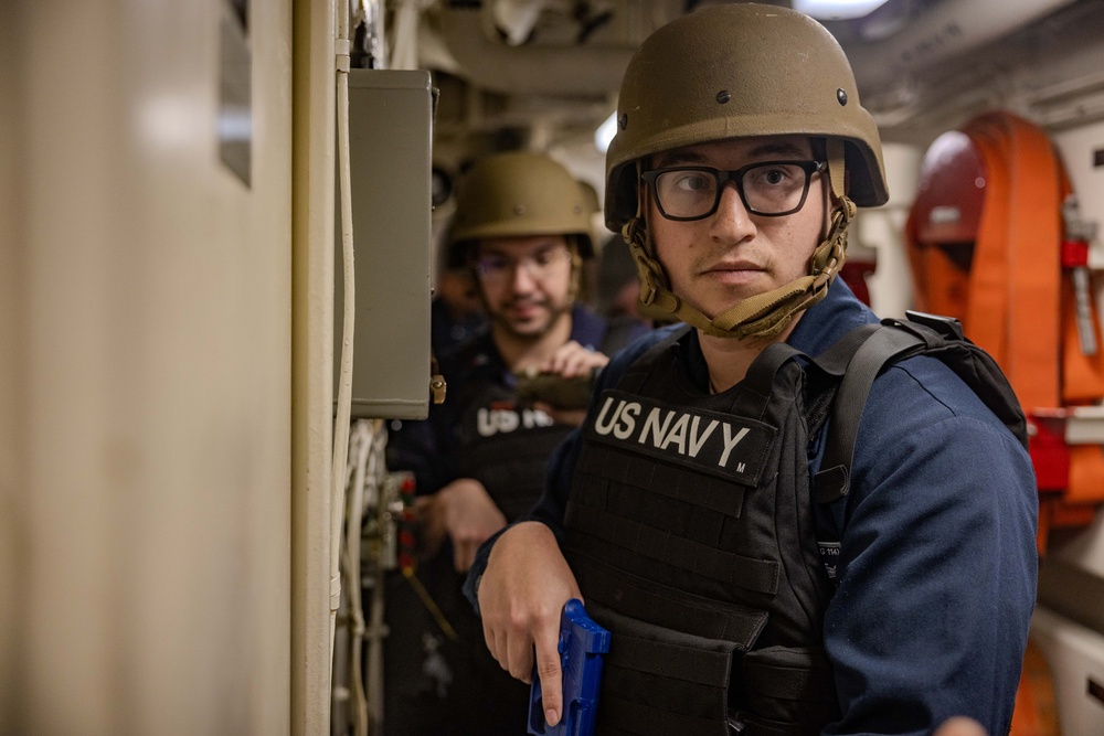 USS Ralph Johnson conducts Anti-terrorism Training while underway in the Indian Ocean