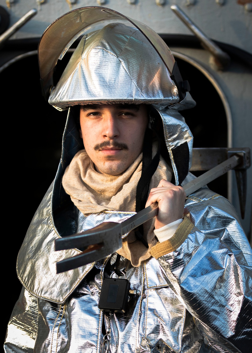 Kearsarge Sailors Conduct Flight Deck Firefighting