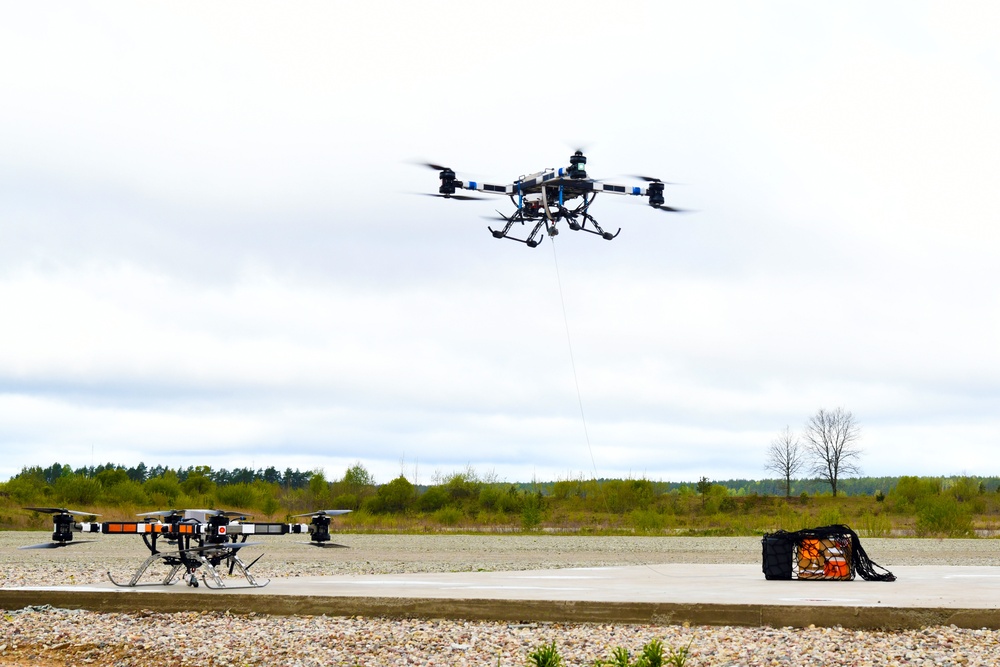 Swift Response 2025: the 173rd Airborne Brigade tests drones for blood supply and material transport in a multinational combat exercise.