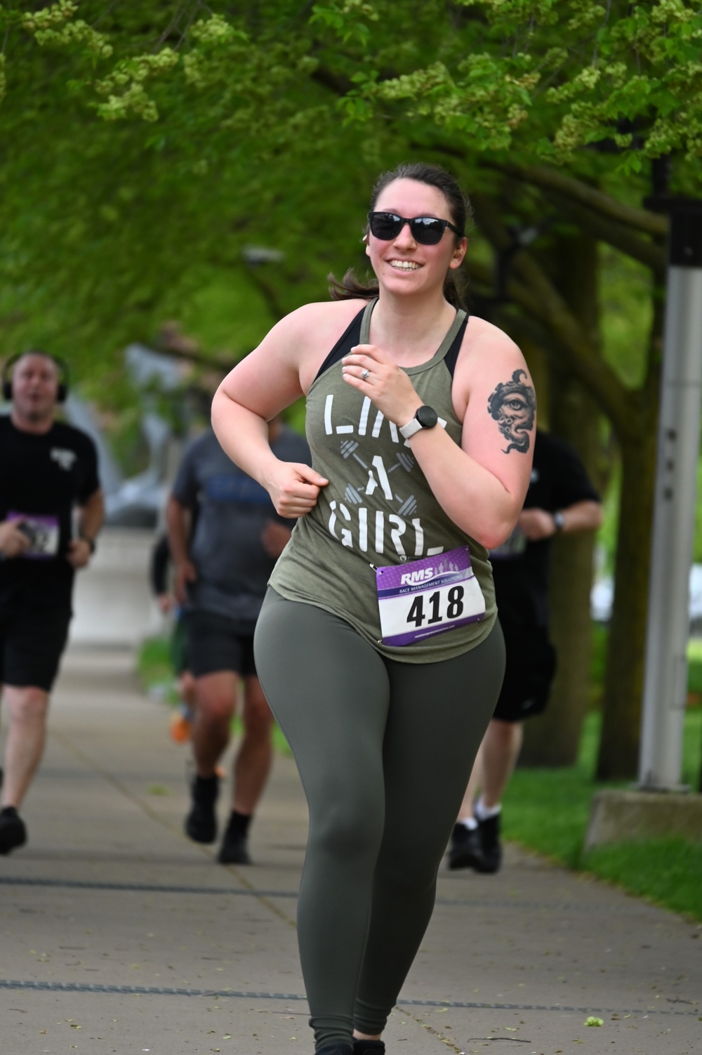 NY National Guardsmen Run WNY Armed Forces Day 5K