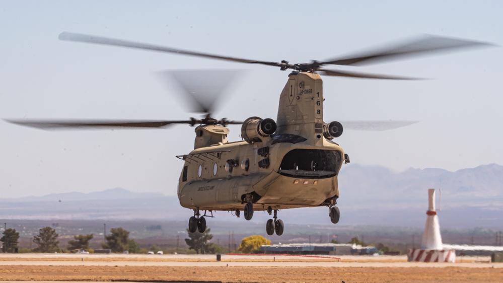 1st Combat Aviation Brigade prepare for an air assault mission at the southern border