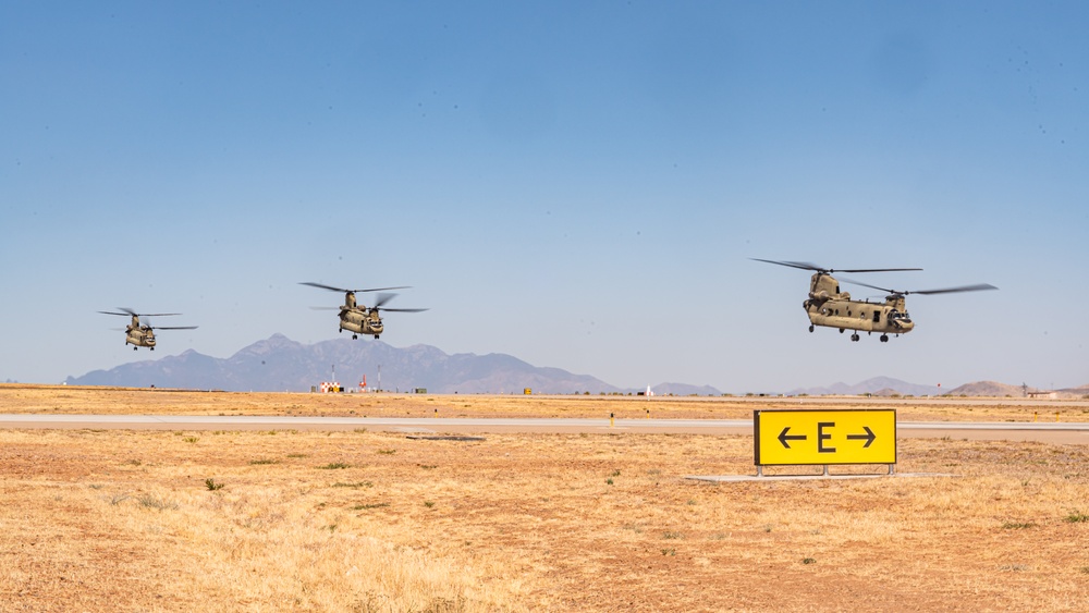 1st Combat Aviation Brigade prepare for an air assault mission at the southern border