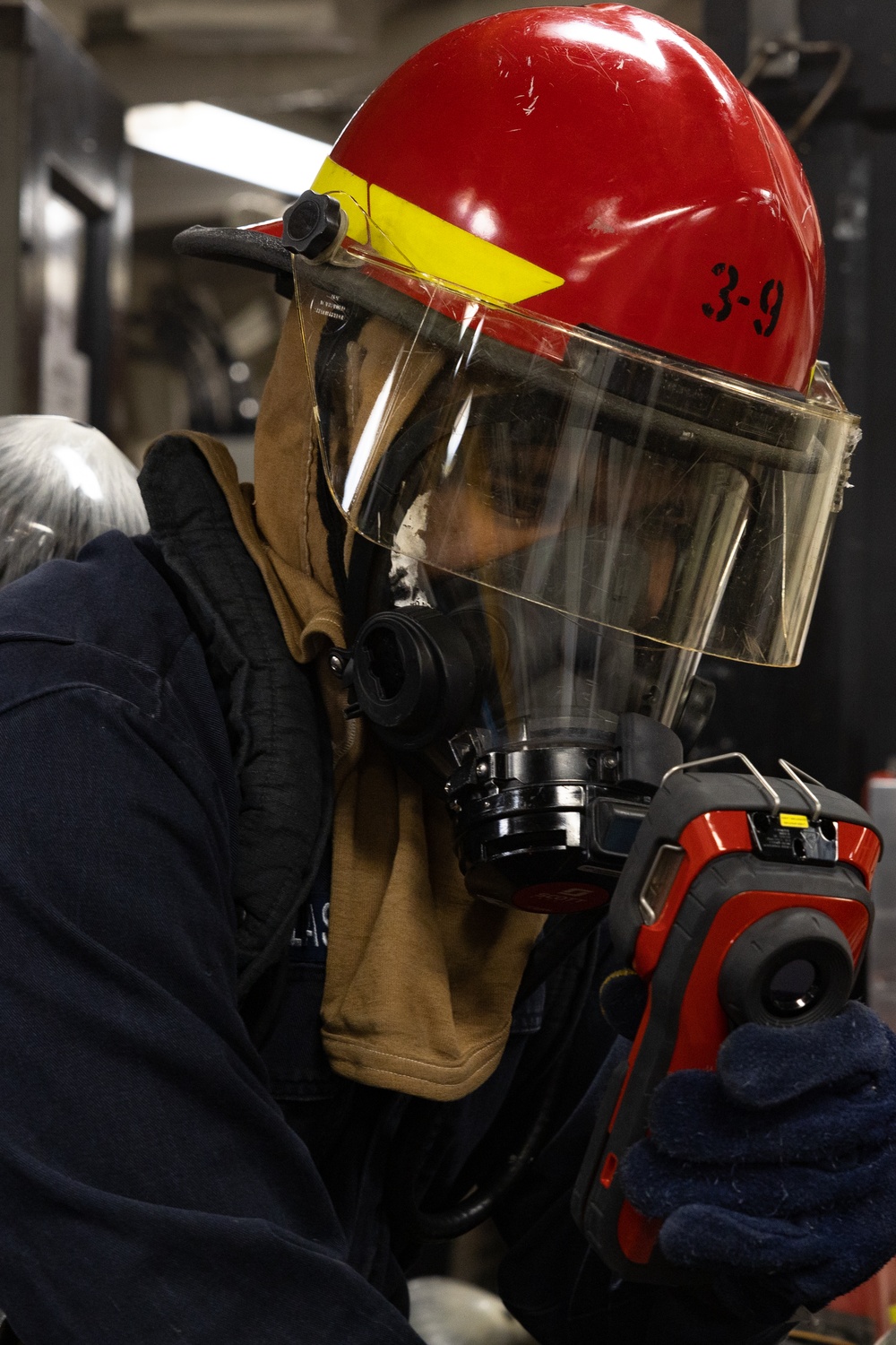 Destroyer Squadron (DESRON) 60 Conducts Mobility Damage Control Warfare (MOB-D) Assessment Aboard USS Oscar Austin (DDG 79)