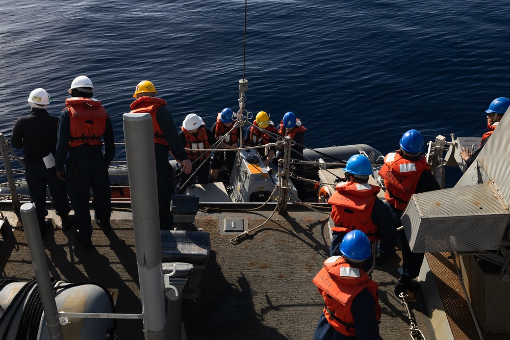 Destroyer Squadron (DESRON) 60 Conducts Mobility Seaman (MOB-S) Assessment Aboard USS Oscar Austin (DDG 79)