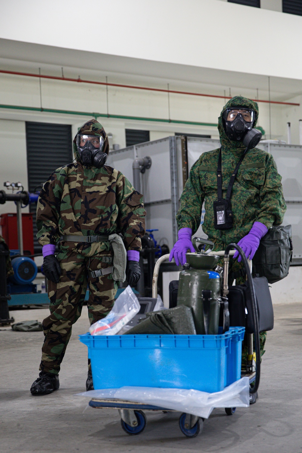 The US trains with SAF on CBRN chemical lanes