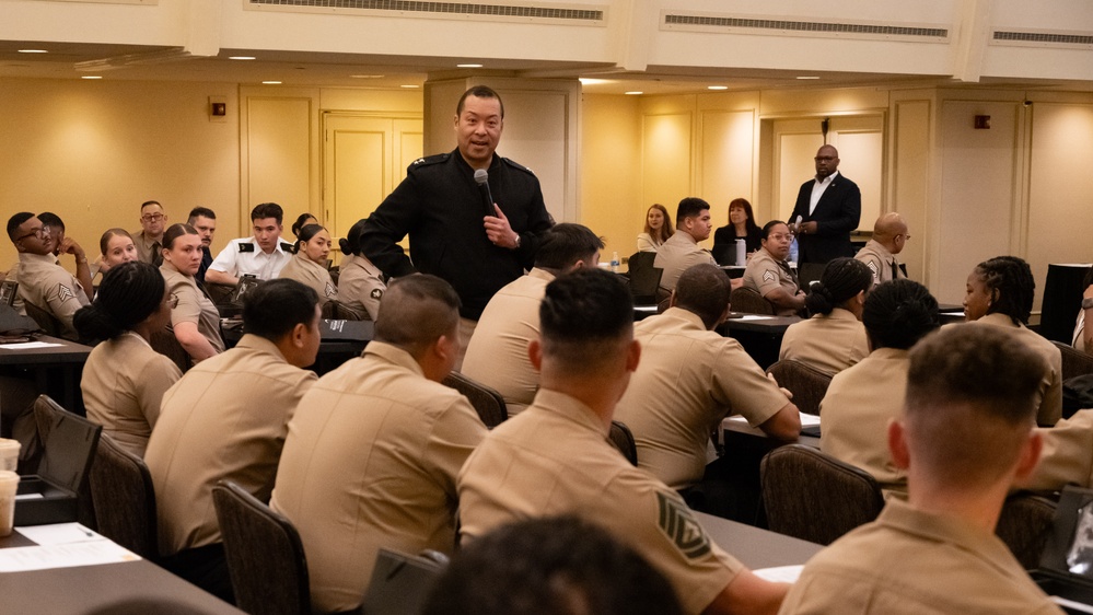 NAVSUP Commander speaks to Military Foodservice Awards winners