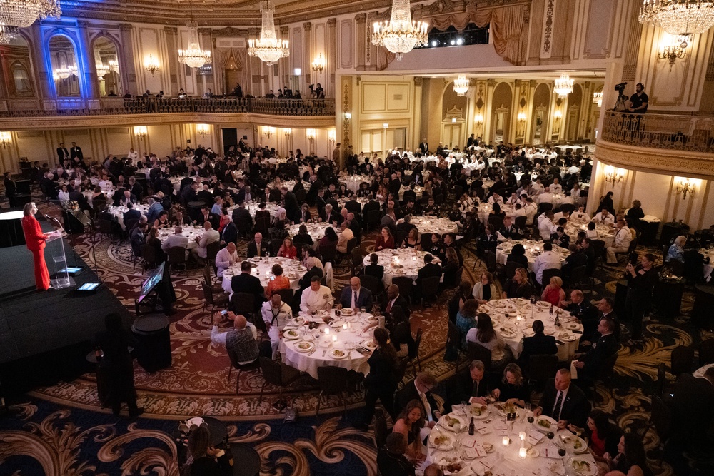 Navy foodservice awards presented in Chicago