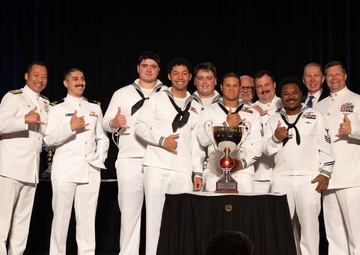 Navy foodservice awards presented in Chicago