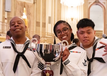 Navy foodservice awards presented in Chicago