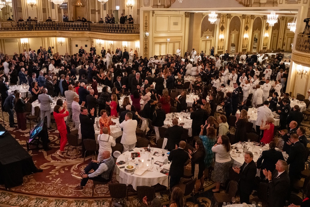 Navy foodservice awards presented in Chicago