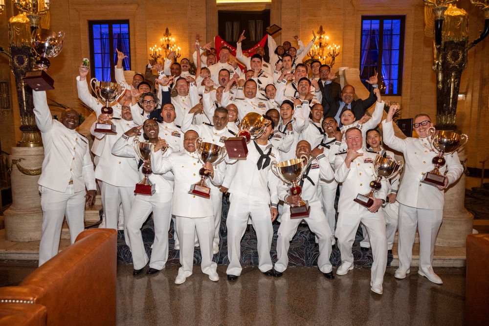 Navy foodservice awards presented in Chicago