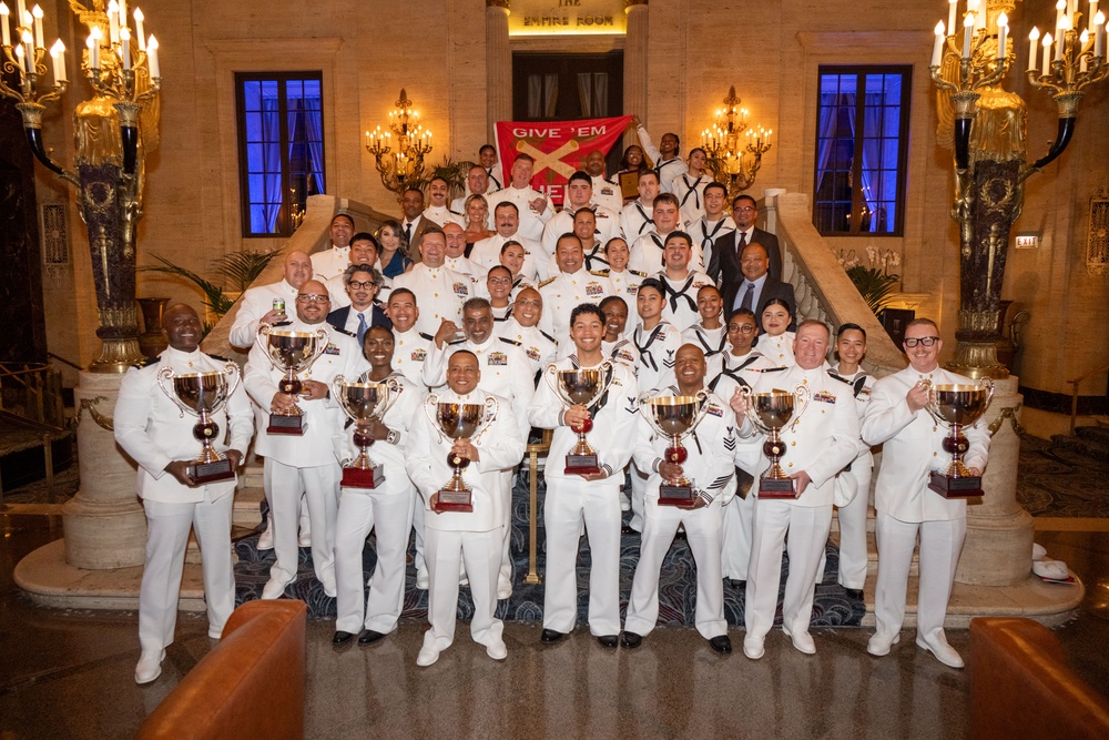 Navy foodservice awards presented in Chicago