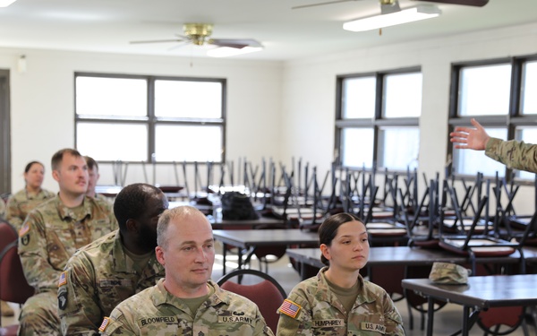 301st HHD embarks on convoy operations and ground-guidance training in VTS-Milan