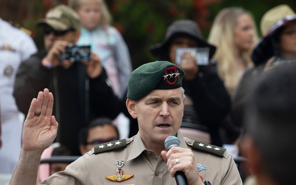 Mass Enlistment at Armed Forces Day Parade
