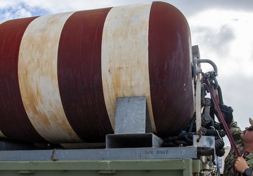 MDSU-1 stages buoys