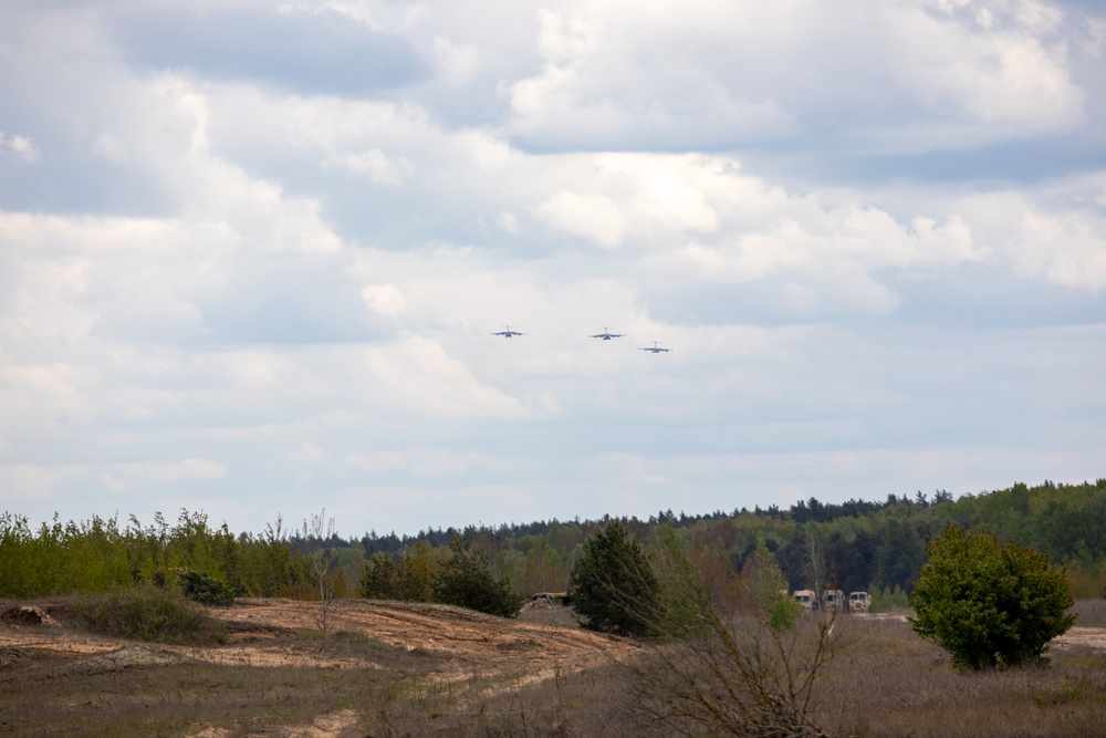 United in the sky: 173rd Airborne Brigade jumps into joint training