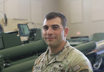 1-108th Field Artillery Soldier earns prestigious Governor’s Twenty tab for marksmanship excellence