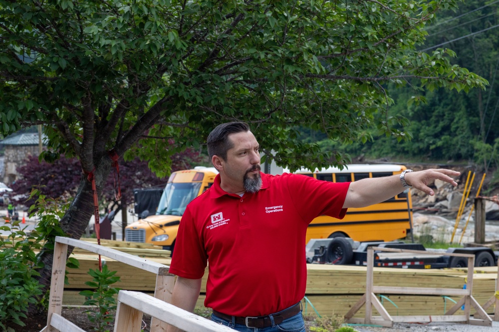 USACE Director of Contracting site visits to Hurricane Helene Recovery locations