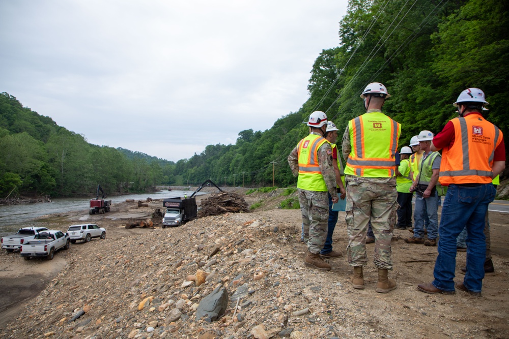 USACE Director of Contracting site visits to Hurricane Helene Recovery locations