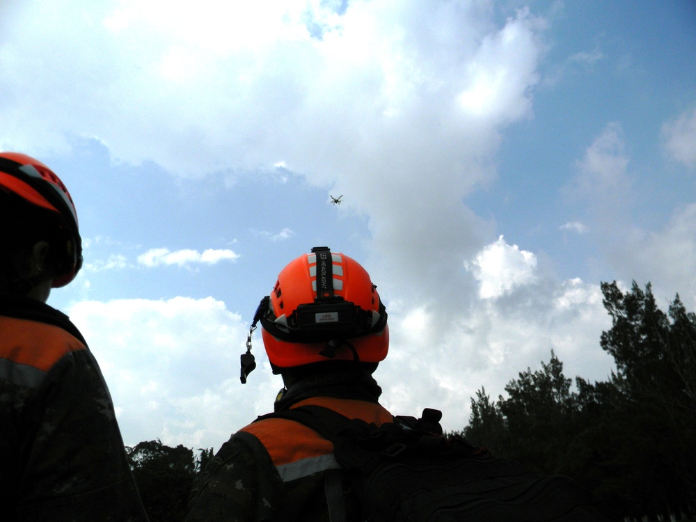 CONRED and the Guatemalan Army's humanitarian assistance brigade conduct drone exercise