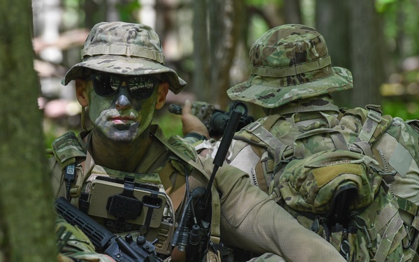 148th Air Support Operations Squadron TACP Airmen Conduct Field Reconnaissance Exercise