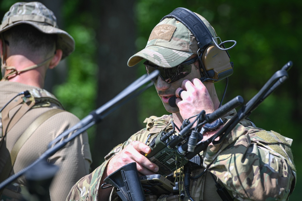 148th Air Support Operations Squadron TACP Airmen Conduct Field Reconnaissance Exercise