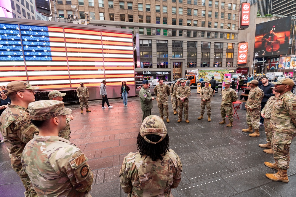 AFRS Commander performs NYC DEP swear-in