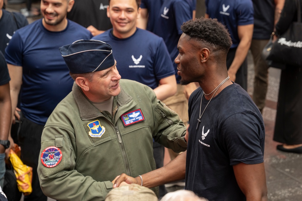 AFRS Commander performs NYC DEP swear-in