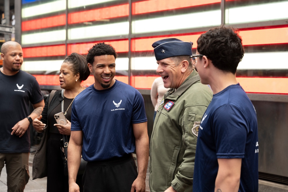 AFRS Commander performs NYC DEP swear-in