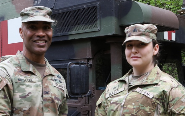 Soldier receives Challenge Coin