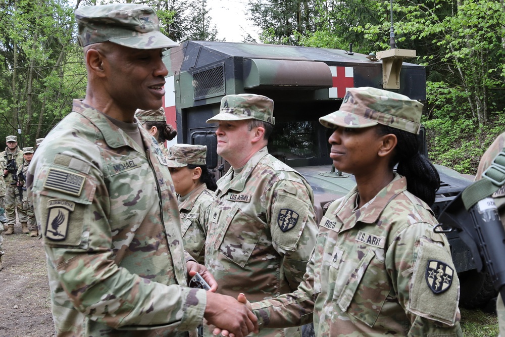 Soldier receives Challenge Coin