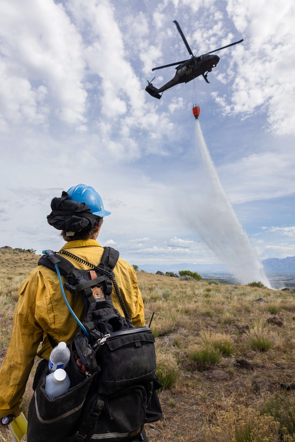 Unified Fire Authority and 2-211th Aviation Regiment perform wildland fire suppression training