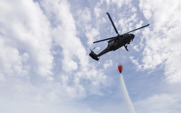 Unified Fire Authority and 2-211th Aviation Regiment perform wildland fire suppression training
