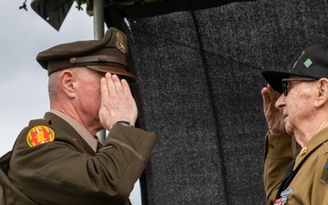 100 Year Old Yankee Division Veteran Recieves Bronze Star