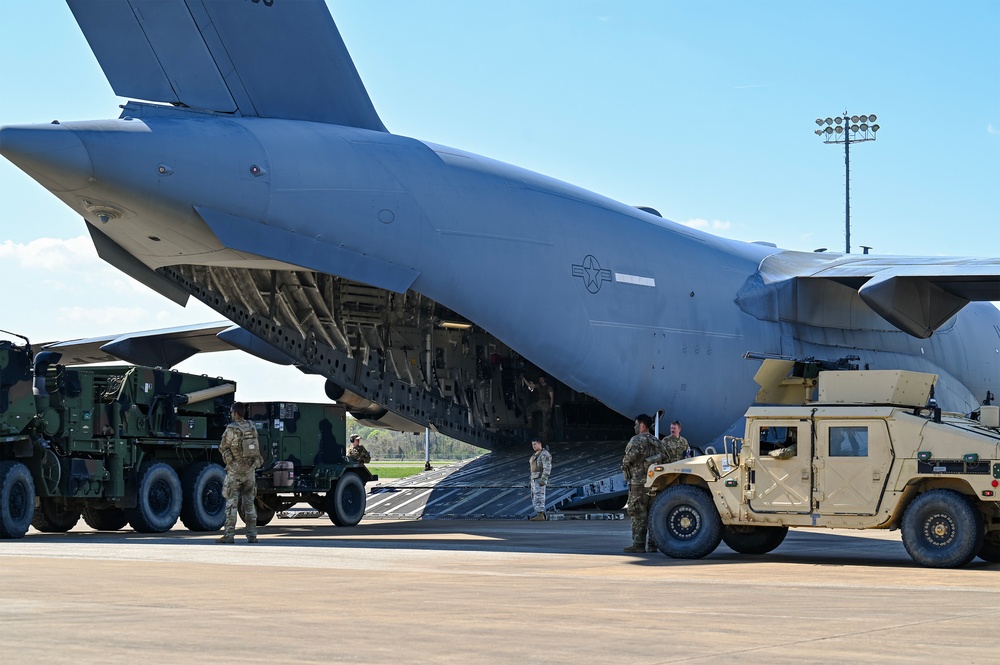 15th Expeditionary Airlift Squadron Supports Operation EAGLE SWARM During Exercise Storm Flag 25-05