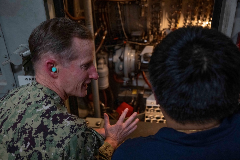 USS America (LHA 6) Hosts Expeditionary Strike Group Seven