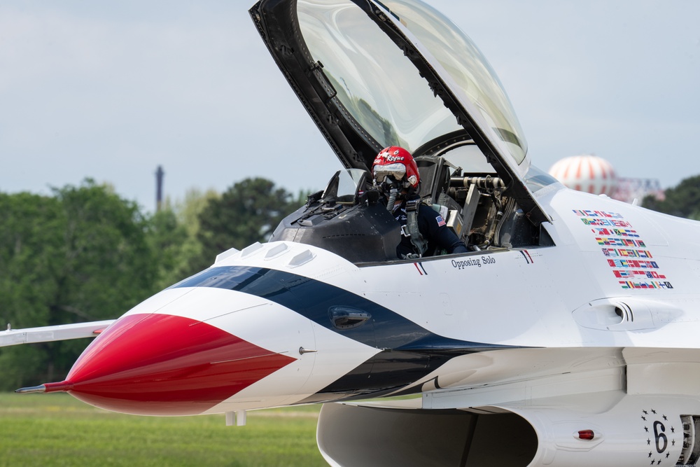 USAFADS perform at the Airpower Over Hampton Roads show 2025