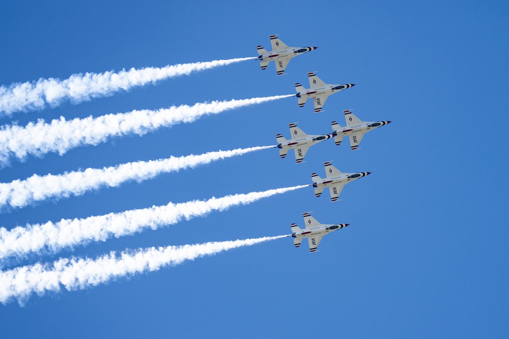 USAFADS perform at the Airpower Over Hampton Roads show 2025