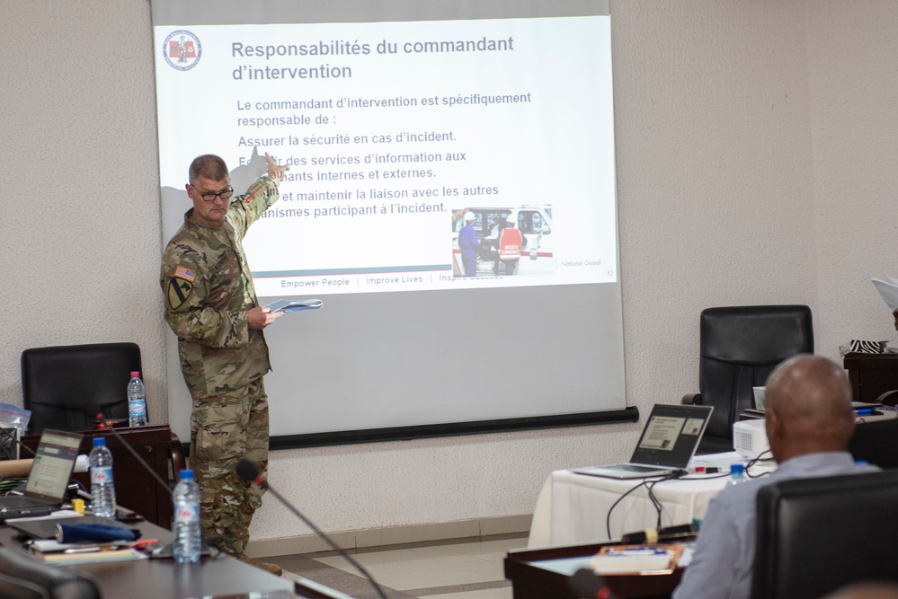 Instructing the Responsibilities of an Incident Commander