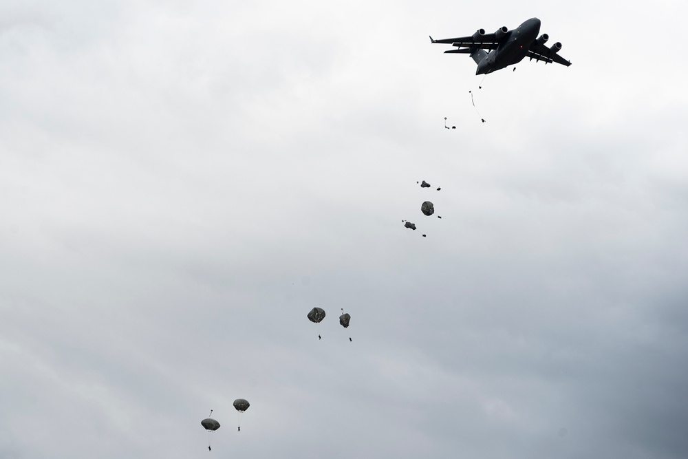 DHA’s Force Health Protection team observe airborne operations during DEFENDER 2025 in Lithuania