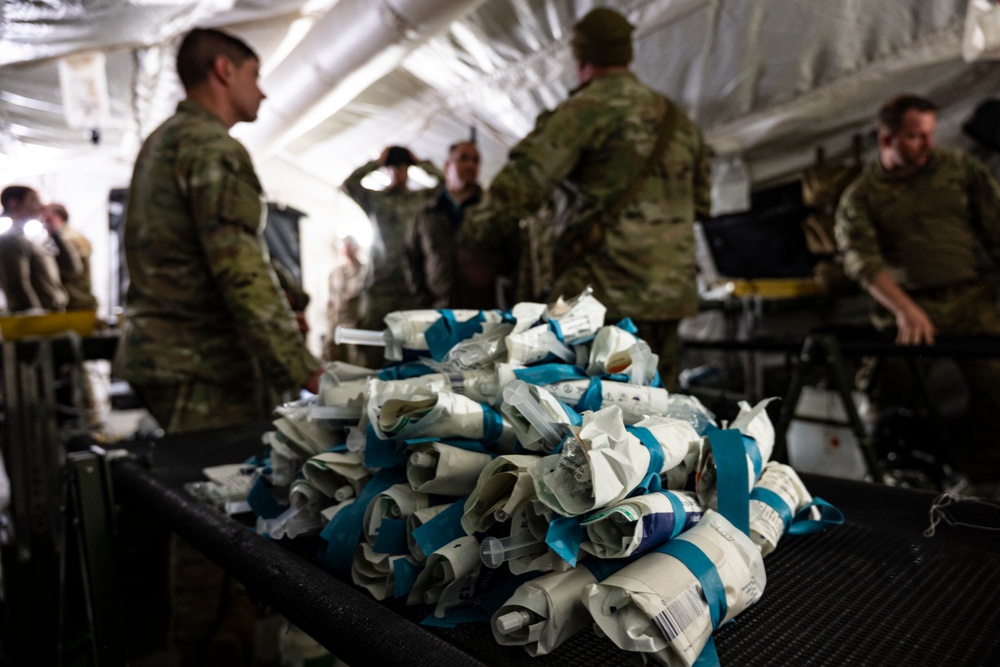 DHA’s Force Health Protection team visits Role 2 during DEFENDER 2025 in Lithuania