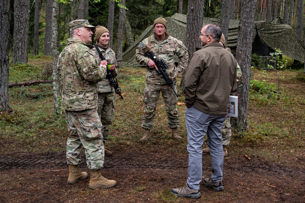 DHA’s Force Health Protection team visits Role 2 during DEFENDER 2025 in Lithuania