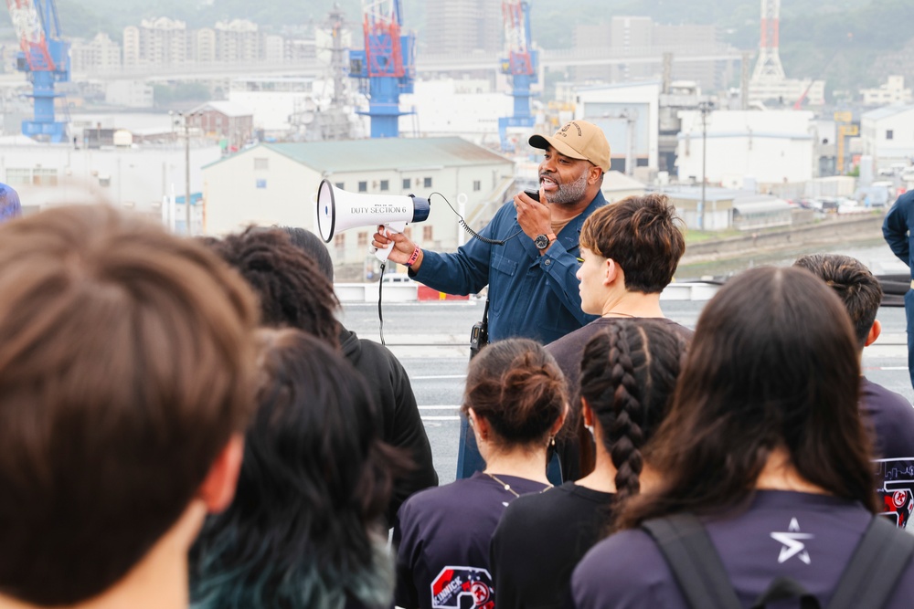 Kinnick High School tours USS George Washington