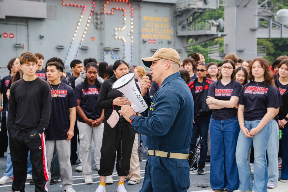Kinnick High School tours USS George Washington