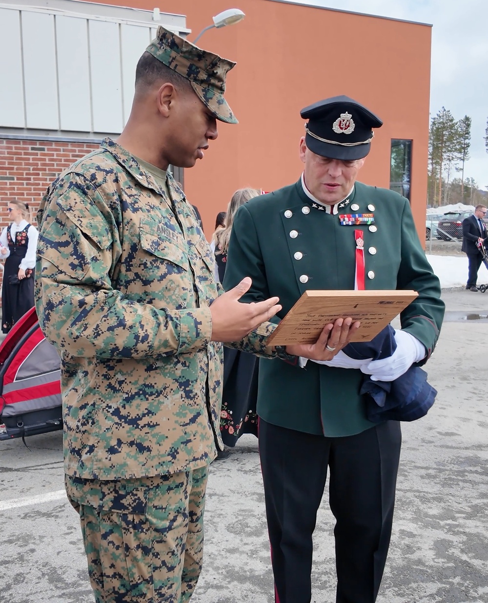 Lt. Col Ansley leads Marines in Norwegian Constitution Day Parade