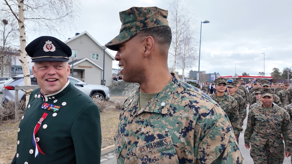 Lt. Col Ansley leads Marines in Norwegian Constitution Day Parade