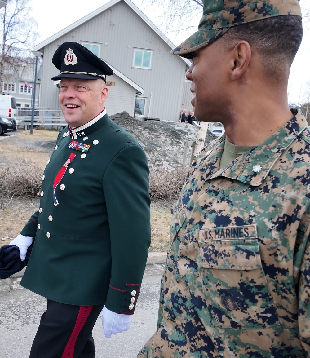 Lt. Col Ansley leads Marines in Norwegian Constitution Day Parade