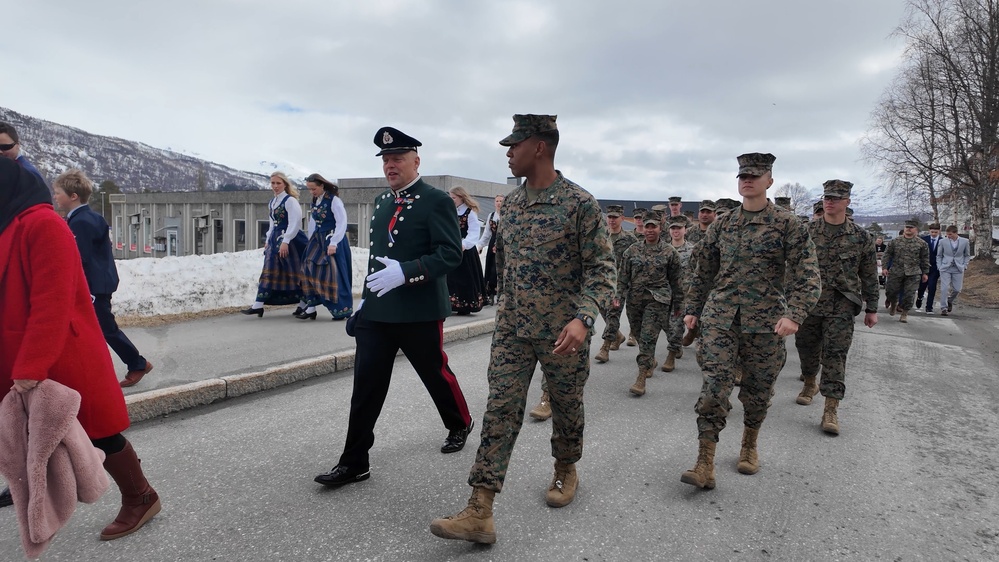 Lt. Col Ansley leads Marines in Norwegian Constitution Day Parade