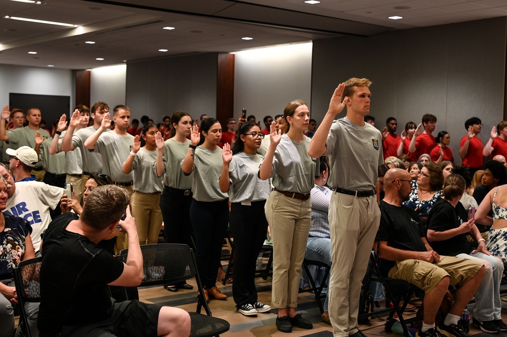 VNG Soldiers recognized during Military Signing Day