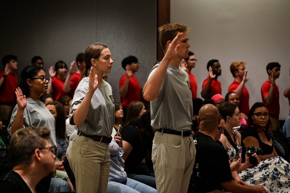 VNG Soldiers recognized during Military Signing Day